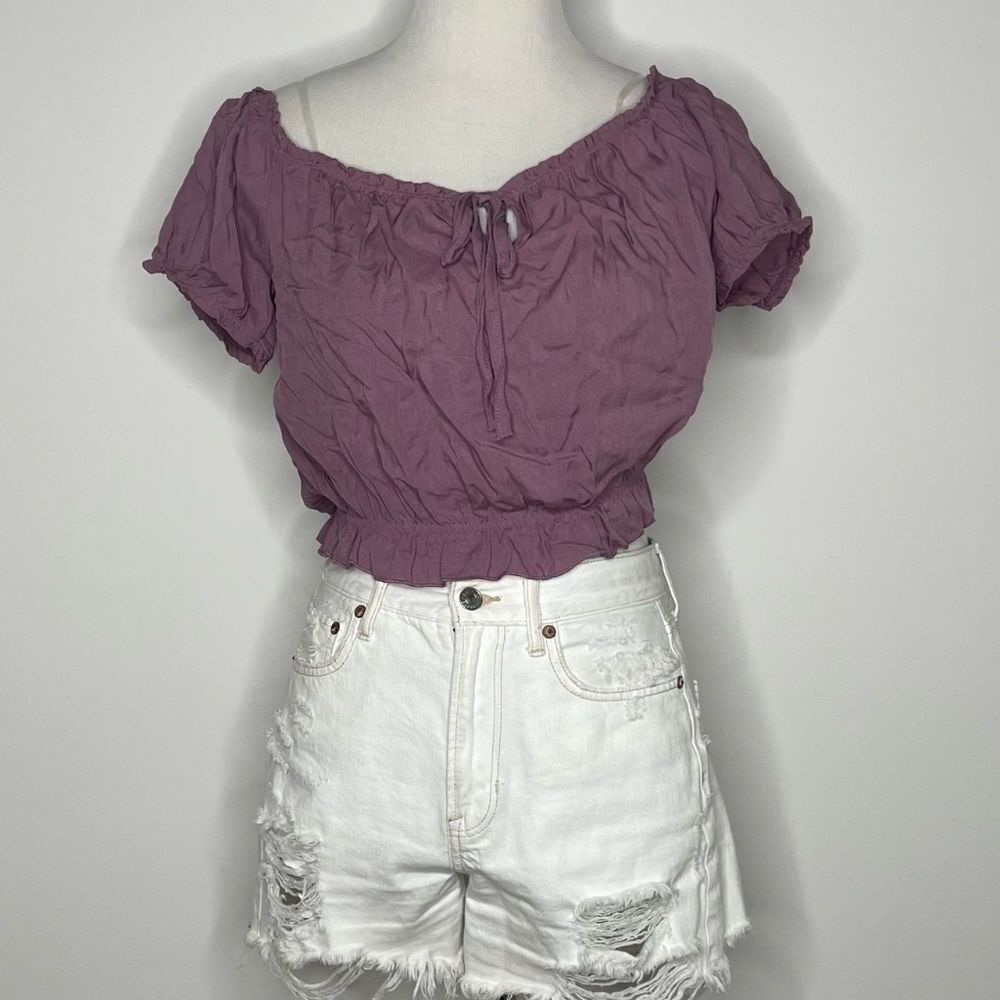 5/$25💜 Vivace- Purple Sheer Crop Top with Puffy Sleeves